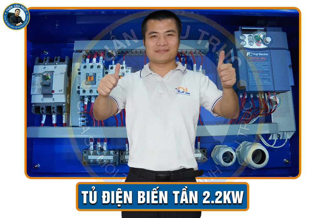 Tủ điện biến tần 2.2kW Tủ điện biến tần 2.2kW